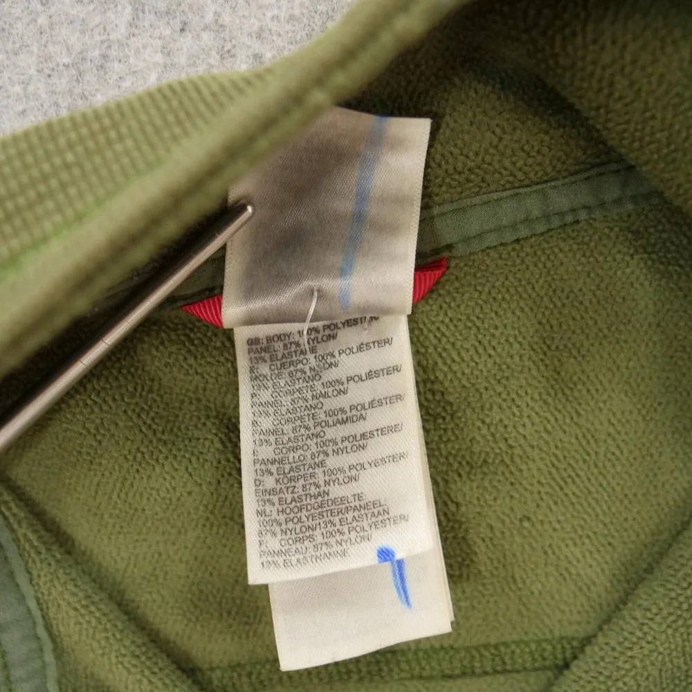 The North Face gently pre